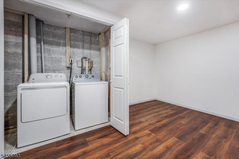 Property listing MLS 4049138 photo 34