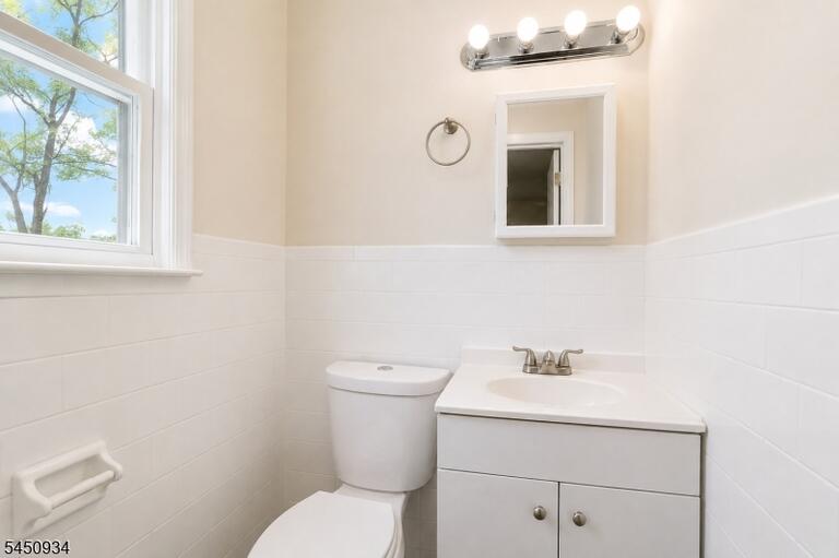 Property listing MLS 4049140 photo 13
