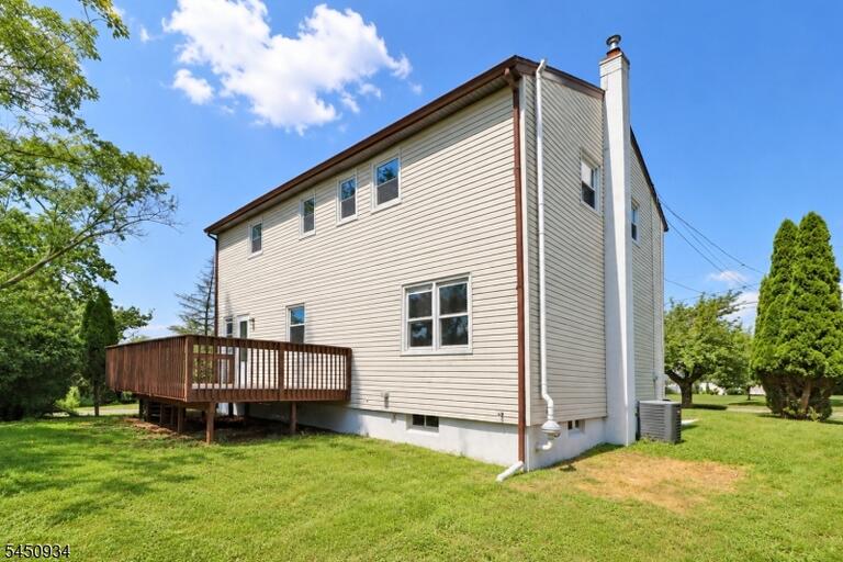 Property listing MLS 4049140 photo 28