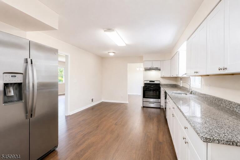 Property listing MLS 4049140 photo 6
