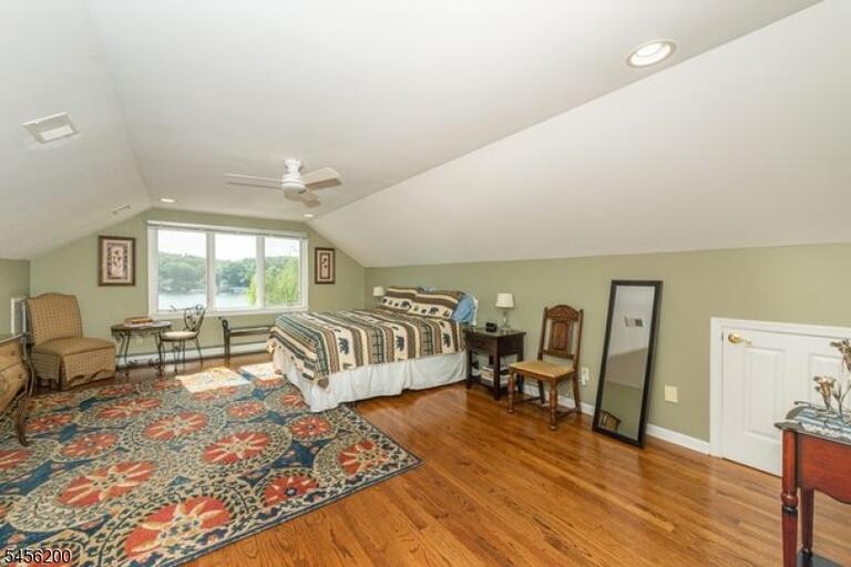 Property listing MLS 4049156 photo 16