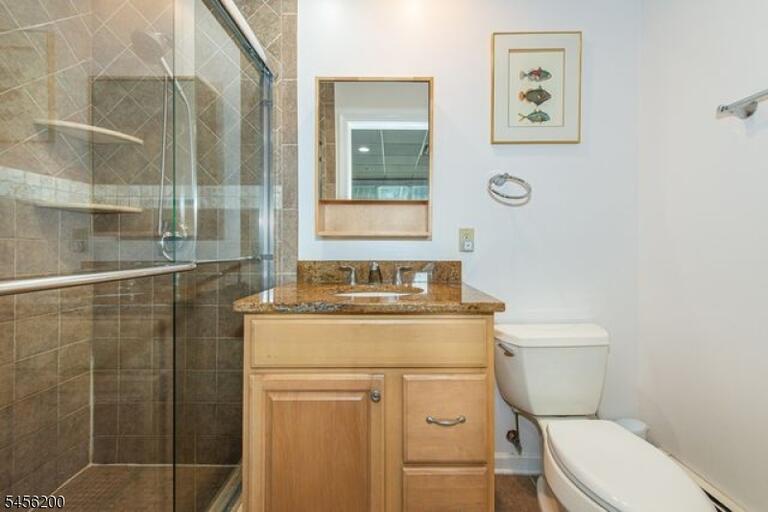 Property listing MLS 4049156 photo 31