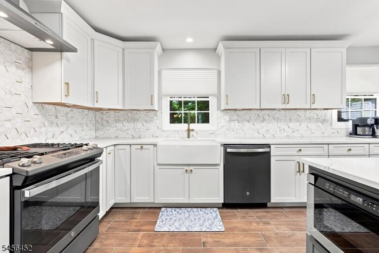 Property listing MLS 4049169 photo 7