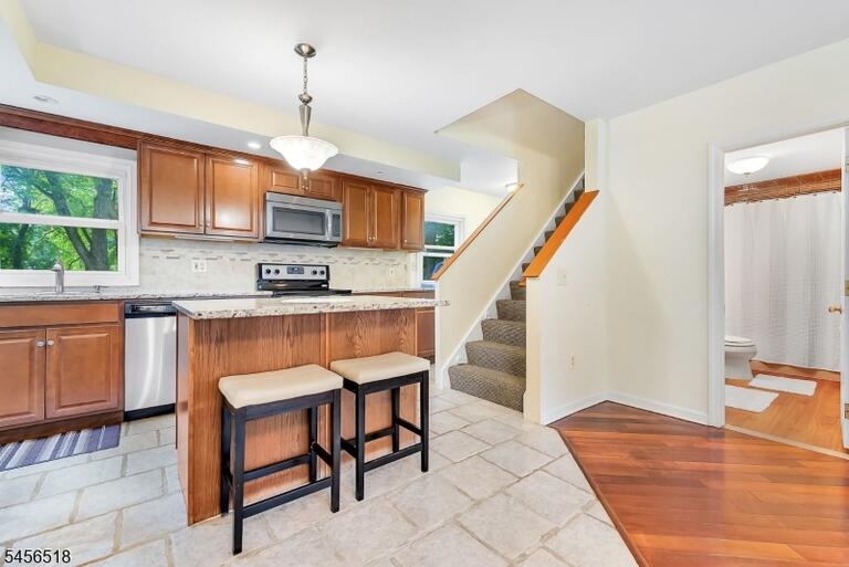 Property listing MLS 4049184 photo 27