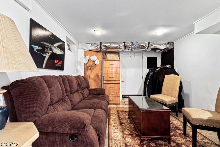 Property listing MLS 4049196 photo 25