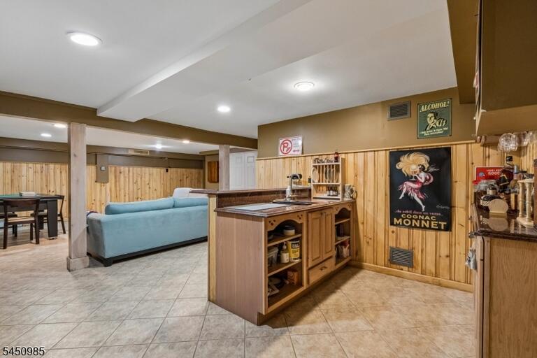 Property listing MLS 4049199 photo 33