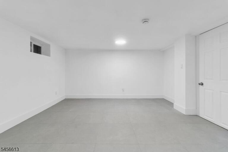 Property listing MLS 4049224 photo 34