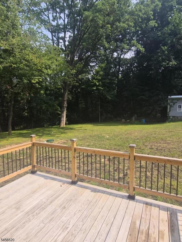 Property listing MLS 4049268 photo 7
