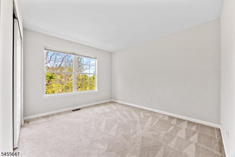 Property listing MLS 4049277 photo 17