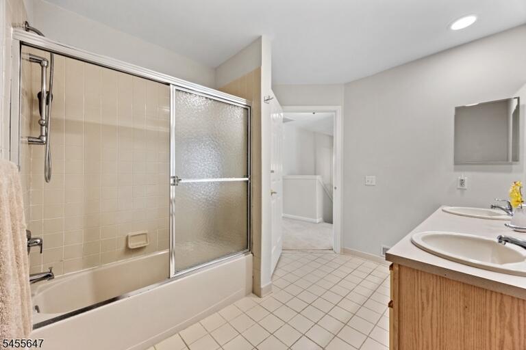 Property listing MLS 4049277 photo 22