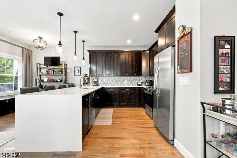 Property listing MLS 4049279 photo 6