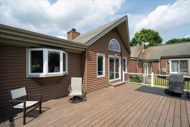 Property listing MLS 4049285 photo 42