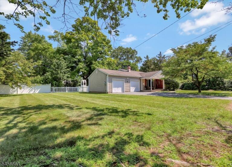 Property listing MLS 4049287 photo 26