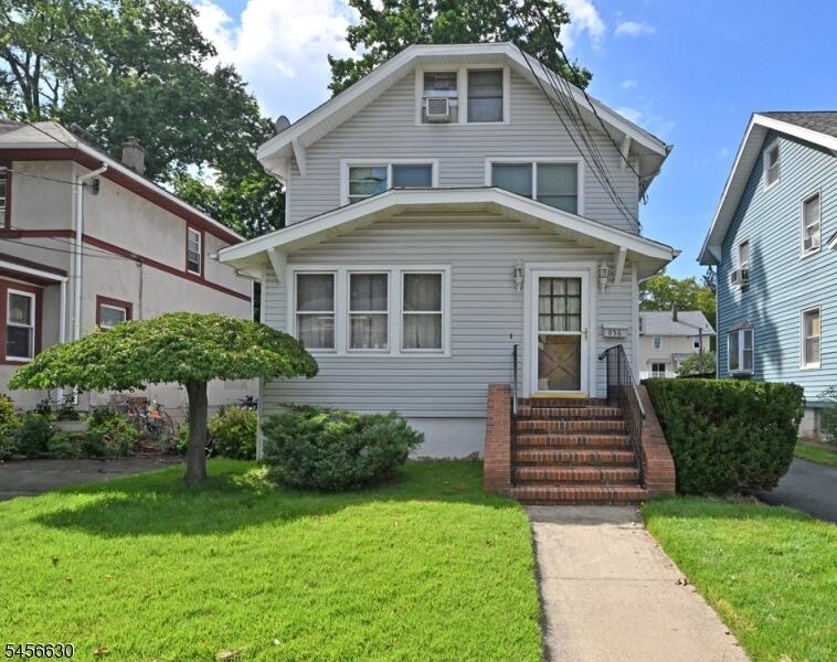 Property listing MLS 4049305 photo 1