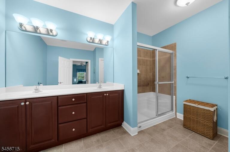 Property listing MLS 4049310 photo 14