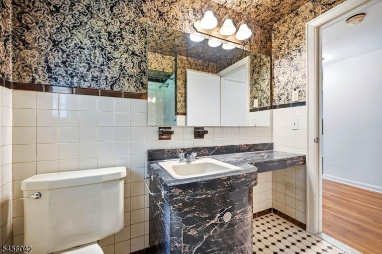 Property listing MLS 4049345 photo 25