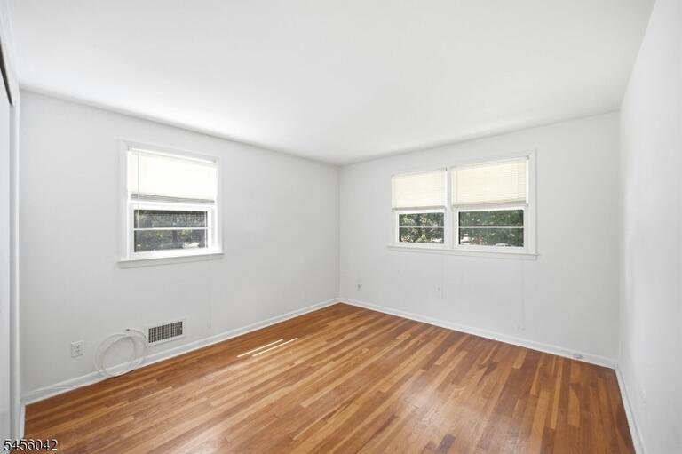 Property listing MLS 4049345 photo 32