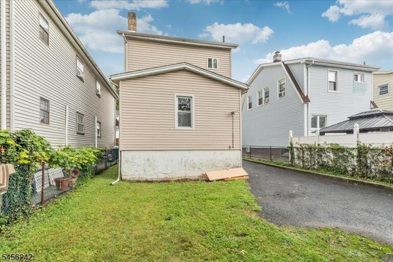 Property listing MLS 4049365 photo 27