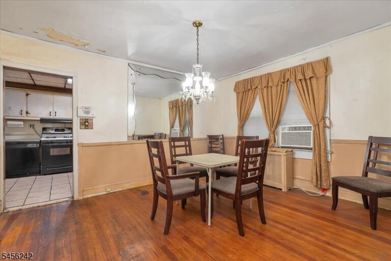 Property listing MLS 4049365 photo 5