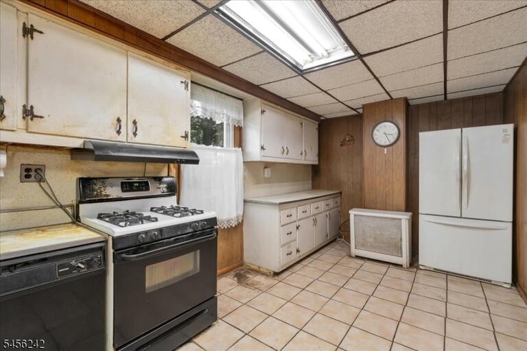 Property listing MLS 4049365 photo 8