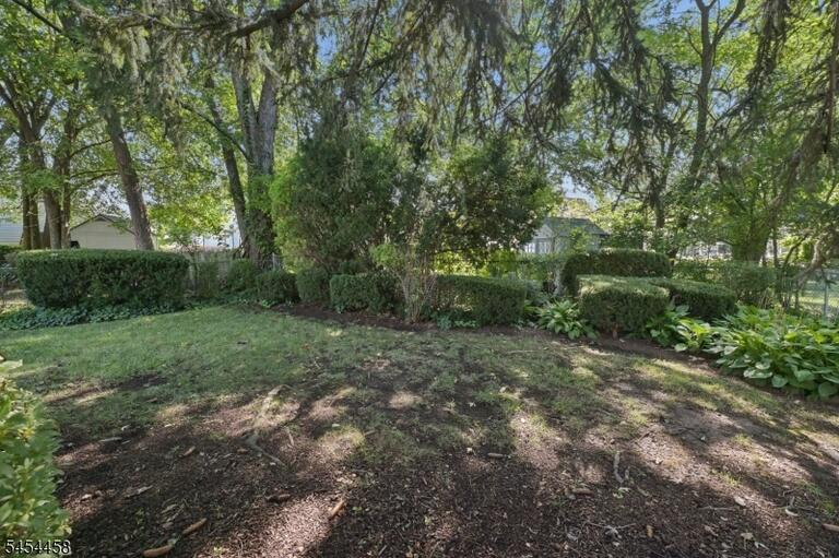Property listing MLS 4049377 photo 6