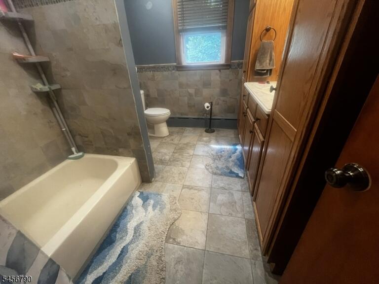 Property listing MLS 4049391 photo 13