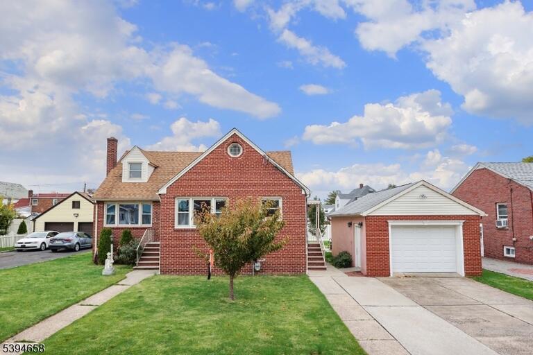 Property listing MLS 4049394 photo 1