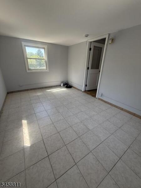 Property listing MLS 4049398 photo 14