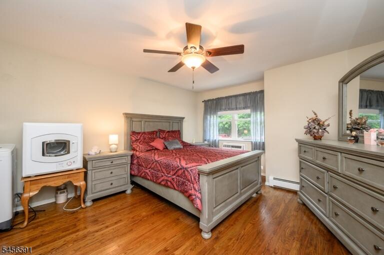 Property listing MLS 4049402 photo 22