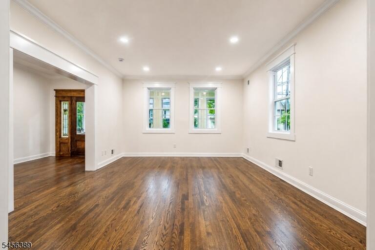 Property listing MLS 4049412 photo 8