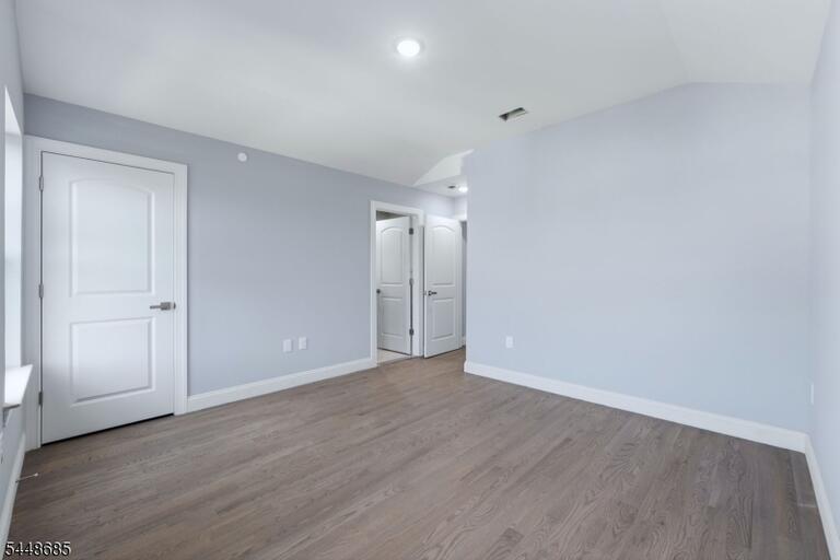 Property listing MLS 4049446 photo 12
