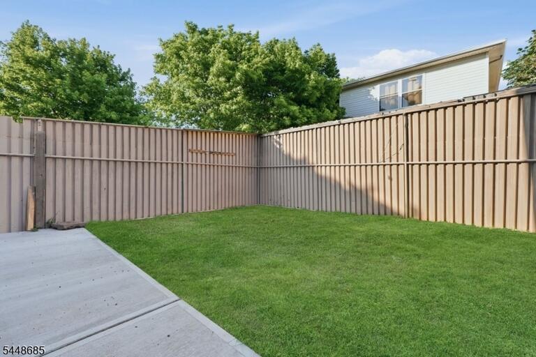 Property listing MLS 4049446 photo 35