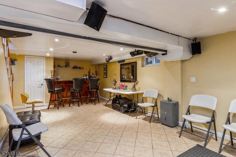 Property listing MLS 4049455 photo 15