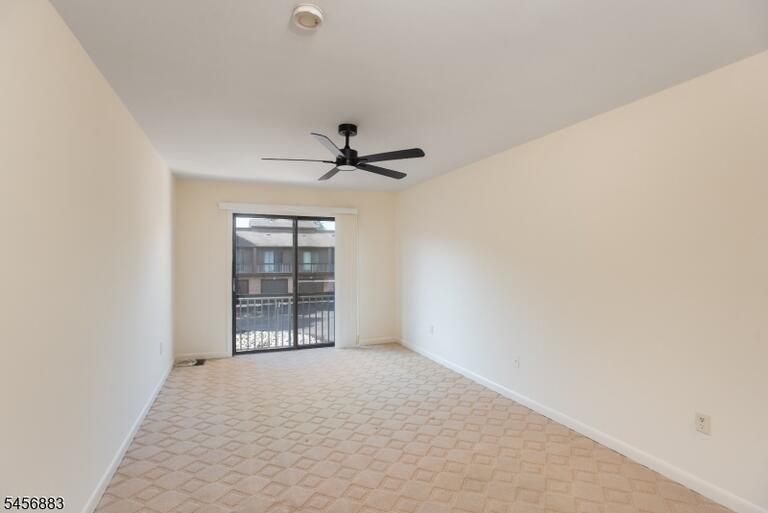 Property listing MLS 4049460 photo 17