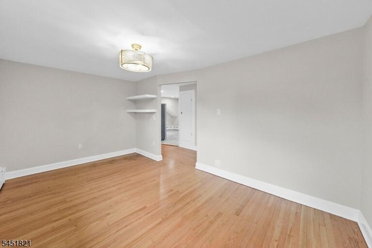 Property listing MLS 4049474 photo 21