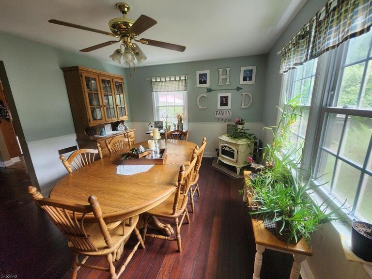 Property listing MLS 4049496 photo 7