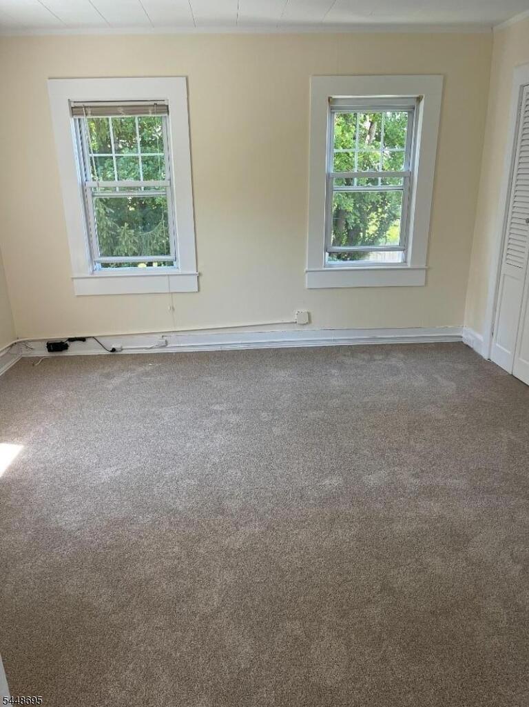 Property listing MLS 4049531 photo 4