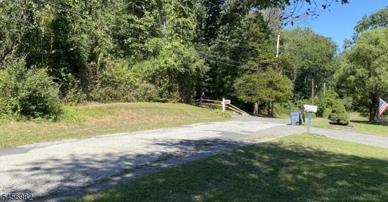 Property listing MLS 4049573 photo 6