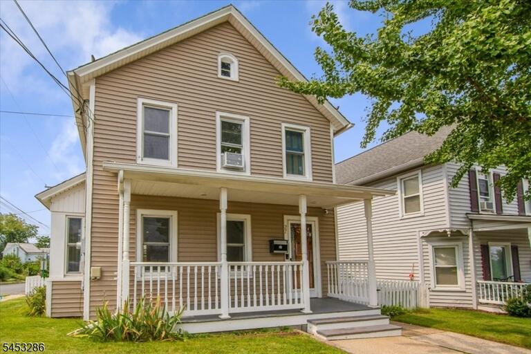 Property listing MLS 4049628 photo 1