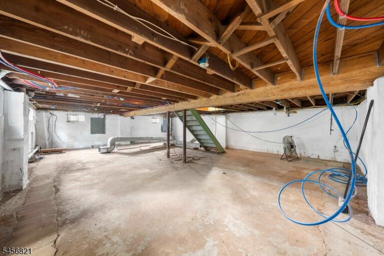 Property listing MLS 4049661 photo 17