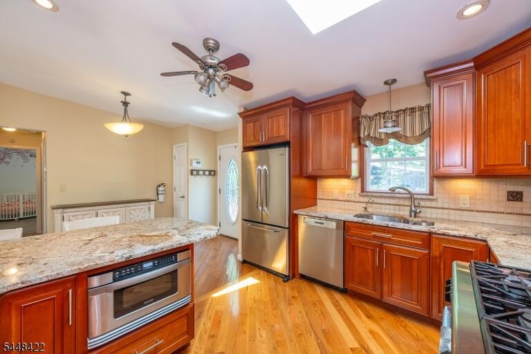 Property listing MLS 4049679 photo 10