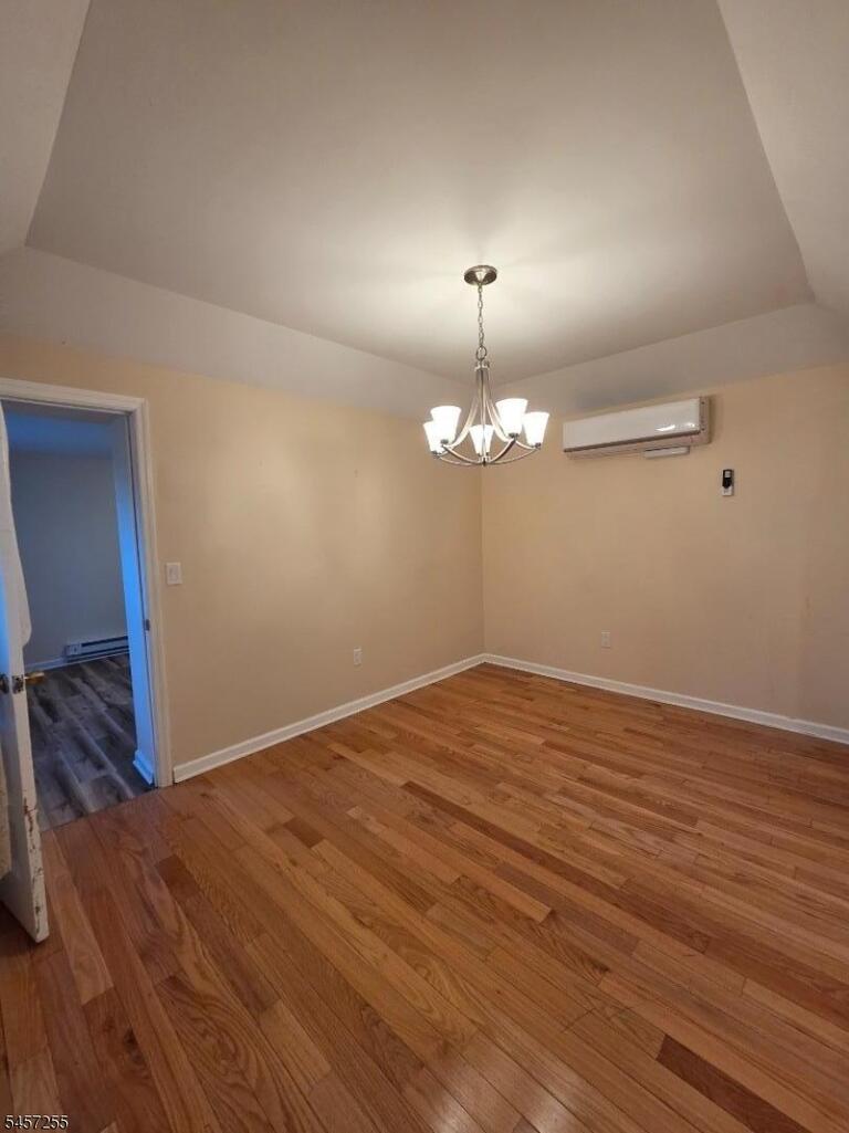 Property listing MLS 4049729 photo 6