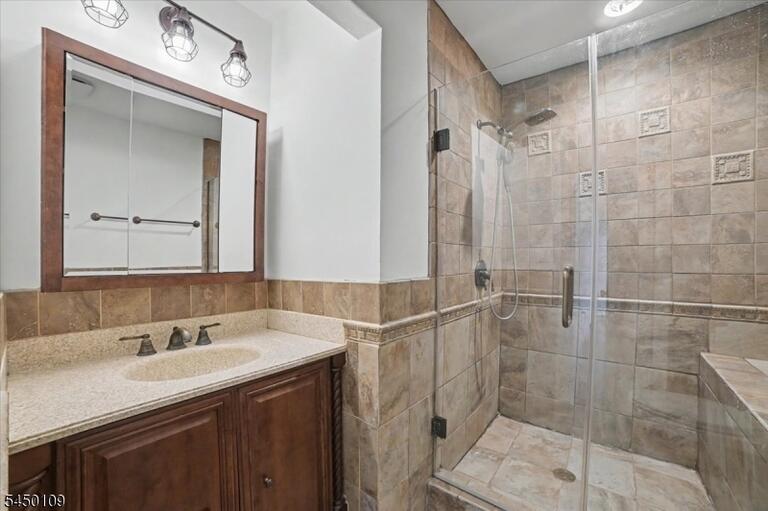 Property listing MLS 4049733 photo 16