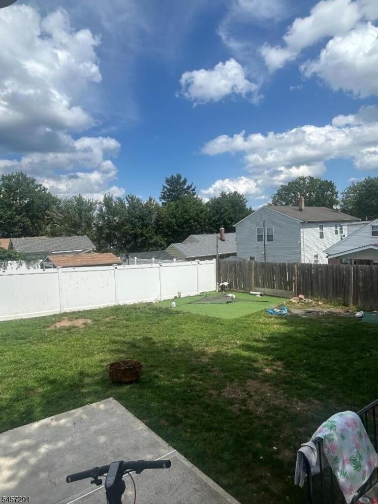 Property listing MLS 4049742 photo 18