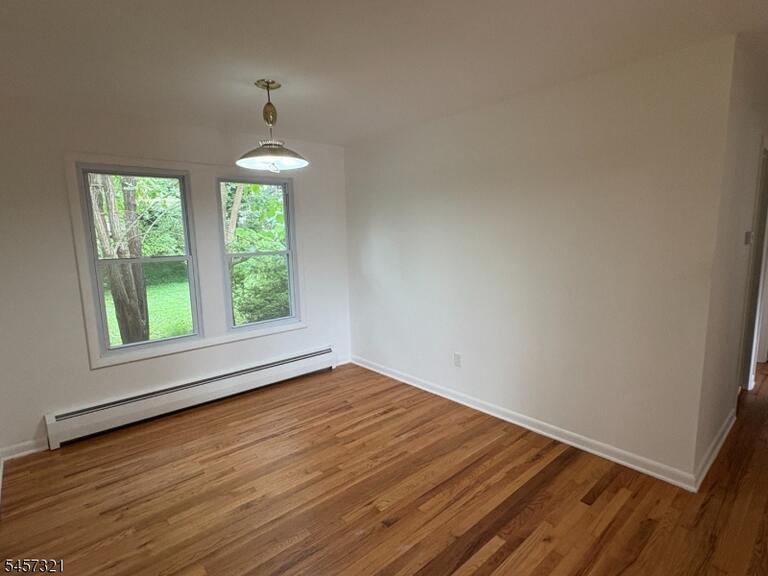 Property listing MLS 4049757 photo 5