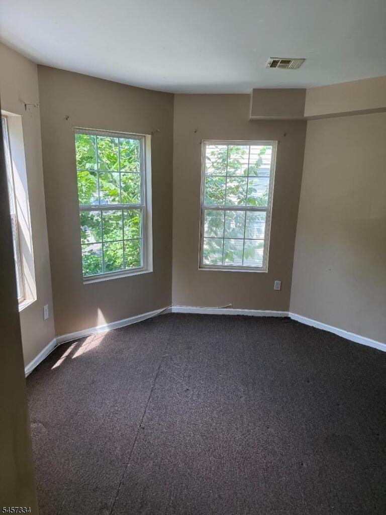 Property listing MLS 4049782 photo 11
