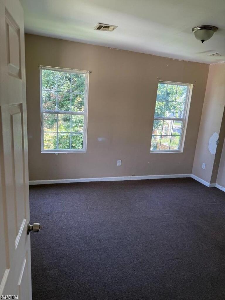 Property listing MLS 4049782 photo 4
