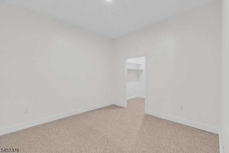 Property listing MLS 4049785 photo 11