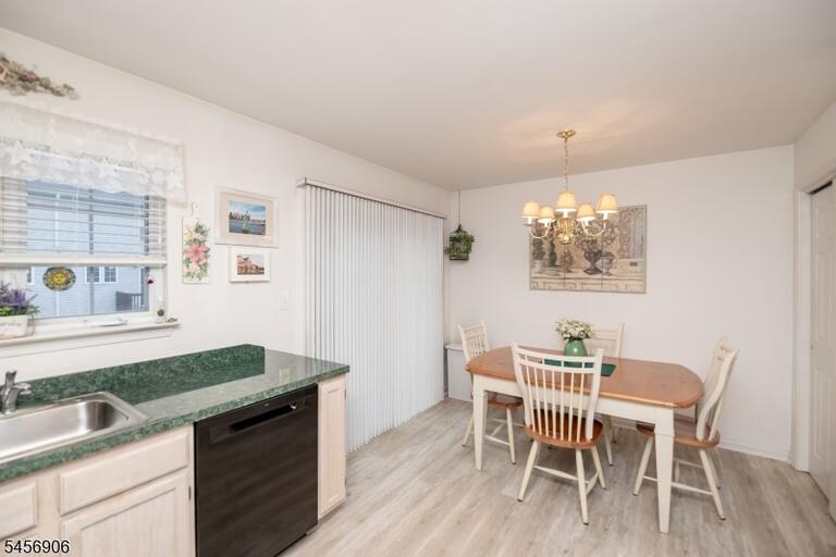 Property listing MLS 4049805 photo 7