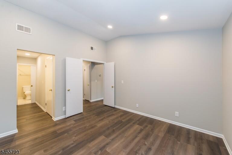 Property listing MLS 4049807 photo 13